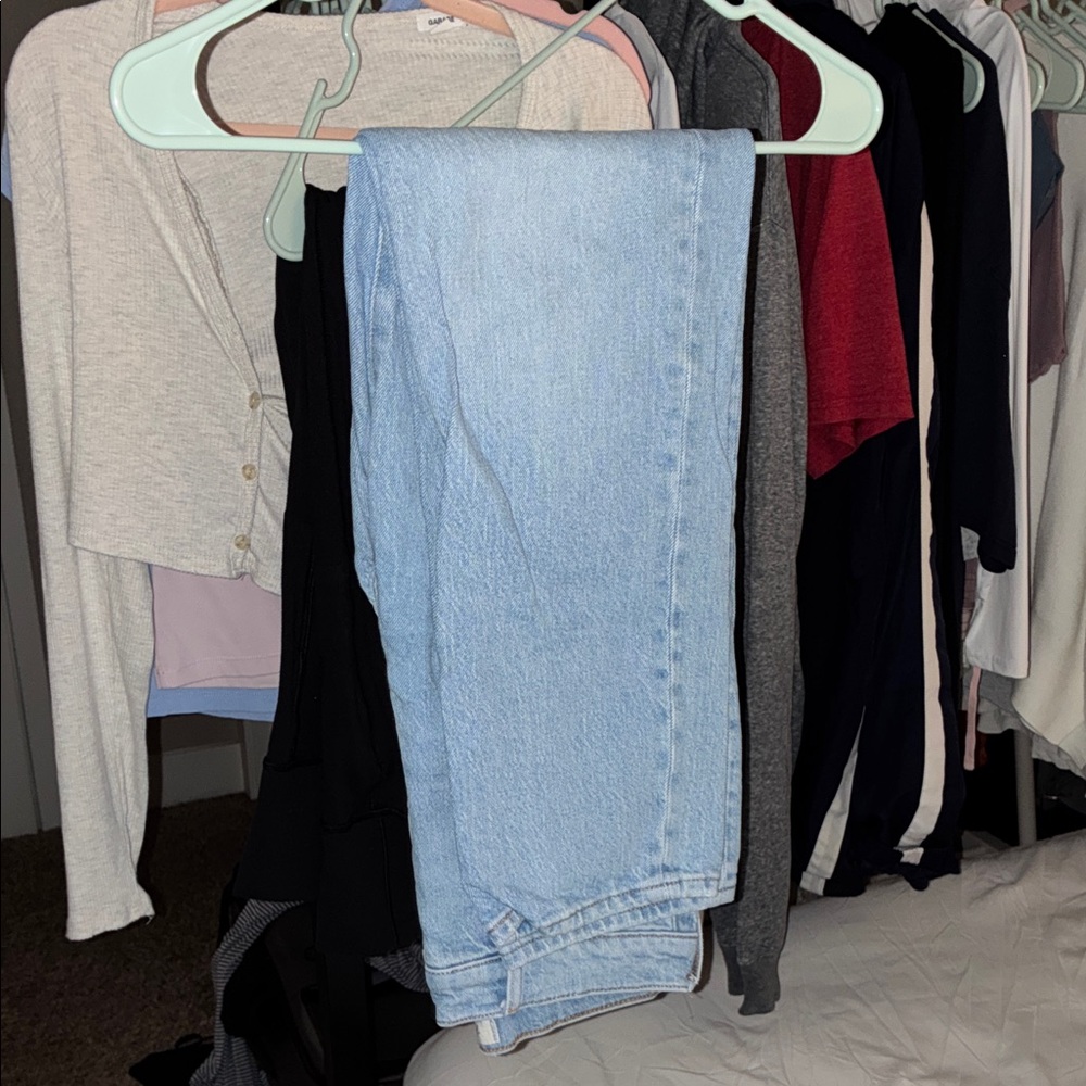 Madewell Women's Straight Leg Jeans in Light Blue